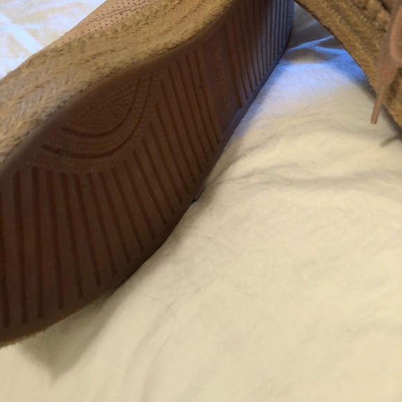 Platform sneakers - Picture 5 of 8